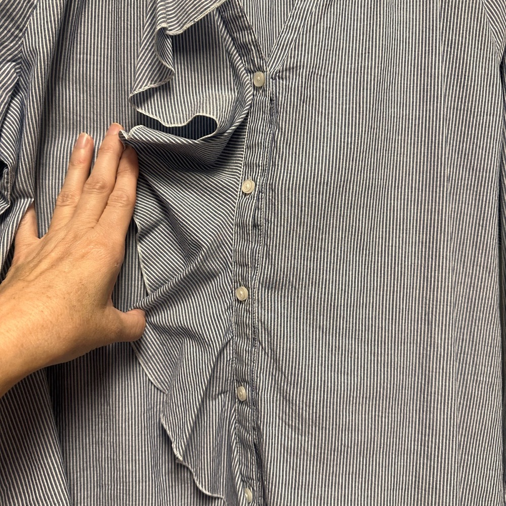 Loft Cotton Ruffle Neck Button Down Blouse size M - Picture 9 of 10